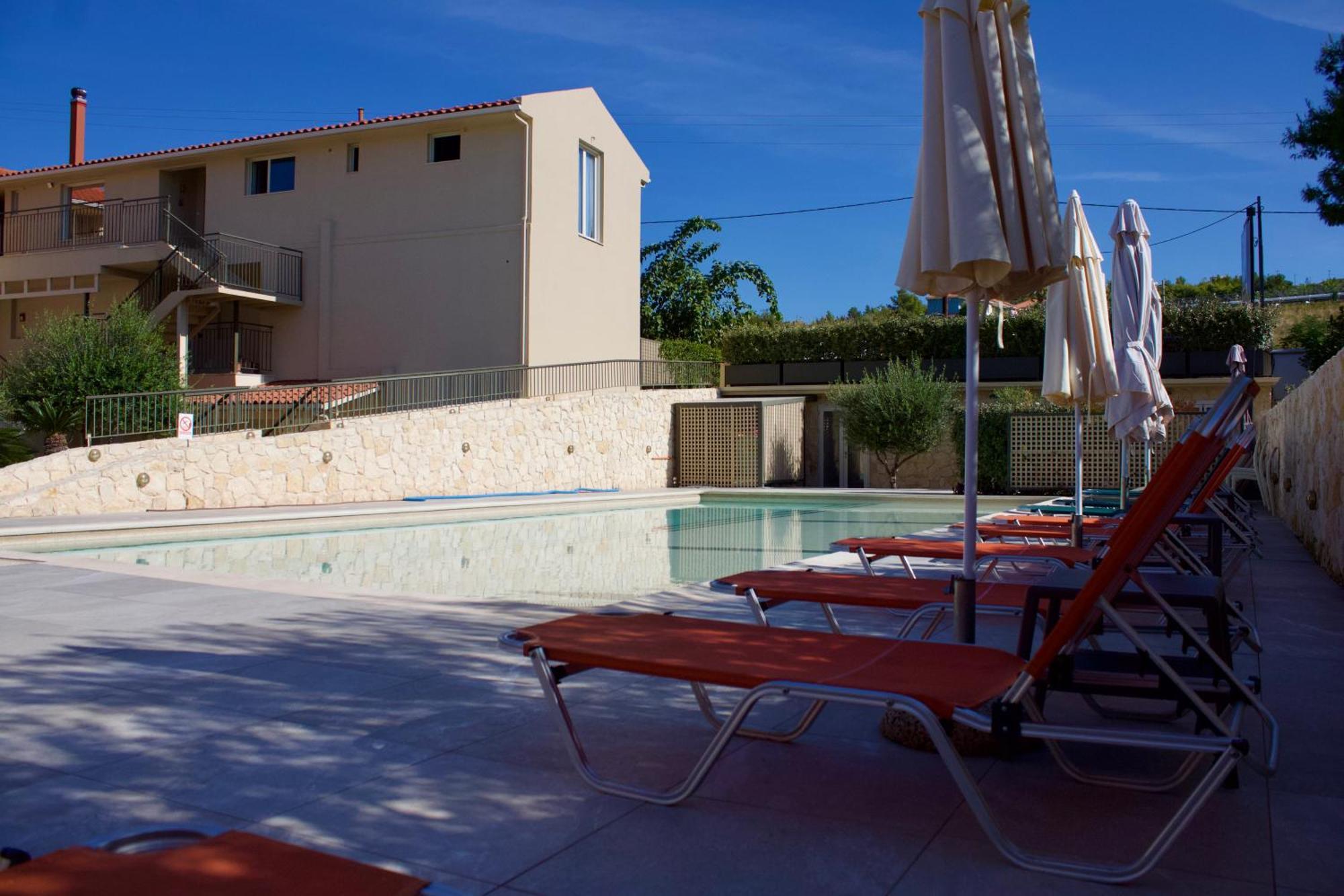Makris Yialos Apartments Ласи Екстериор снимка