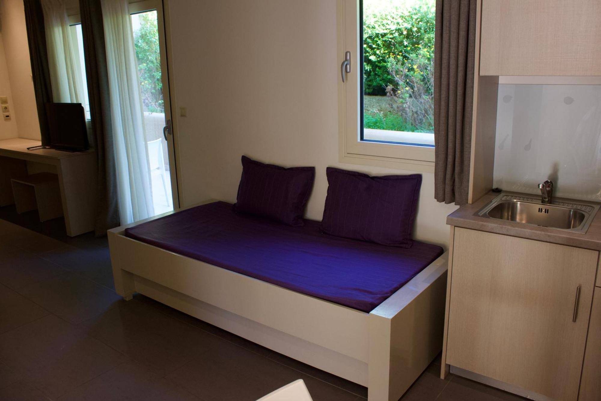 Makris Yialos Apartments Ласи Екстериор снимка